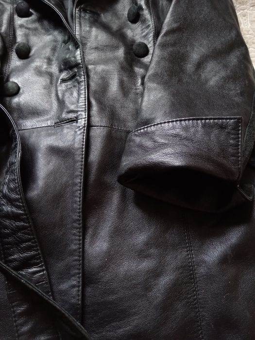 Продам кожаный плащ