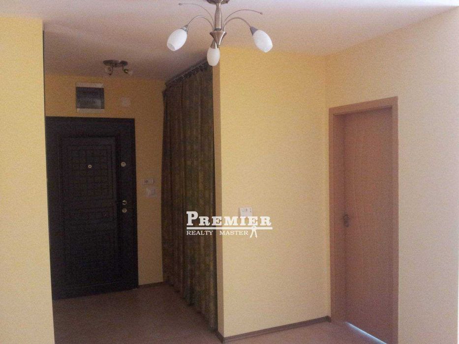 Продава се Двустаен апартамент в Поморие - 72 кв.м за 797 €/кв.м - Снимка #3