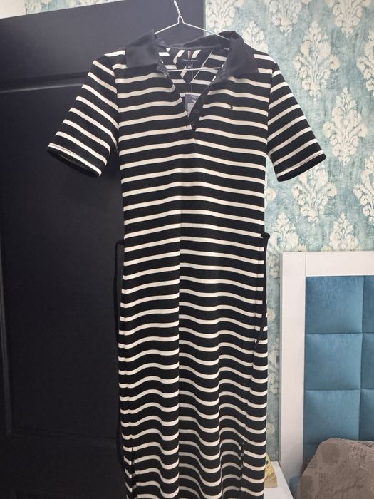 Платье томми хилфигер