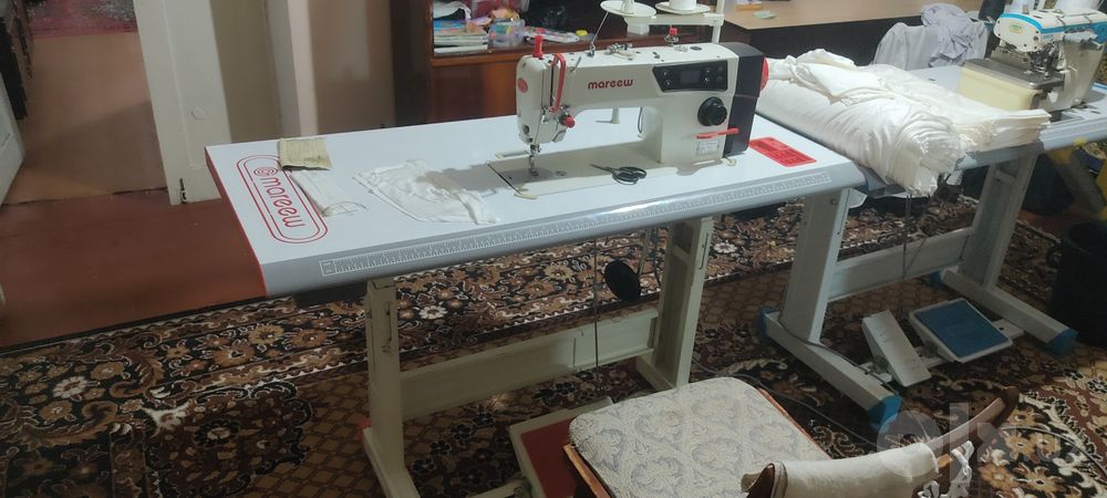 Продается швейная машинка