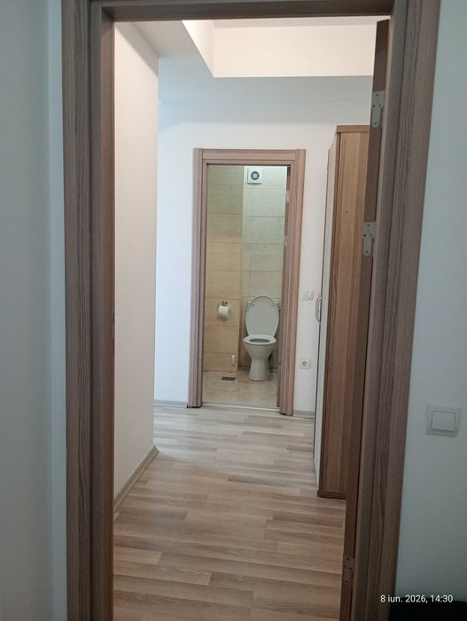 Închiriez apartament 3 camere Mamaia Nord , 380 lei