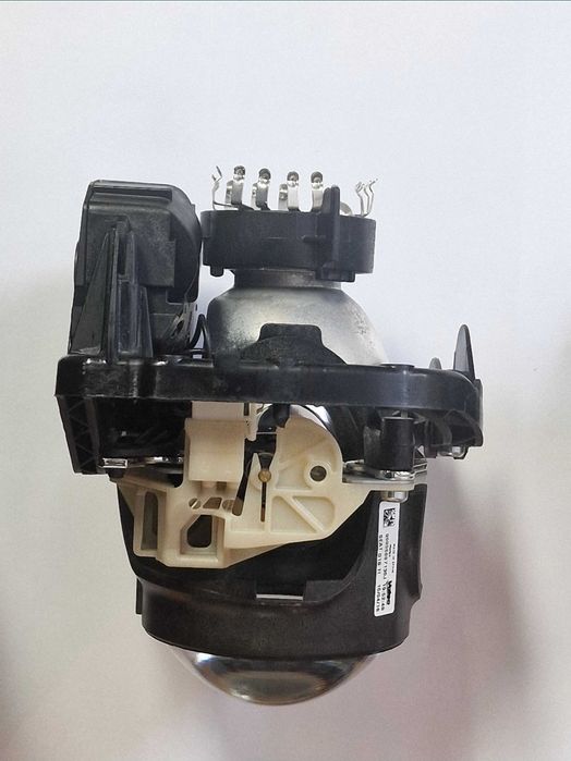 Lupă far stânga Europa Volvo XC60 2009-2017 original Valeo