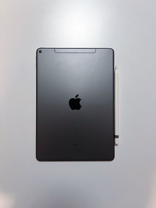 iPad Air 3 (2019) 256GB Wi‑Fi + Cellular + Apple Pencil
