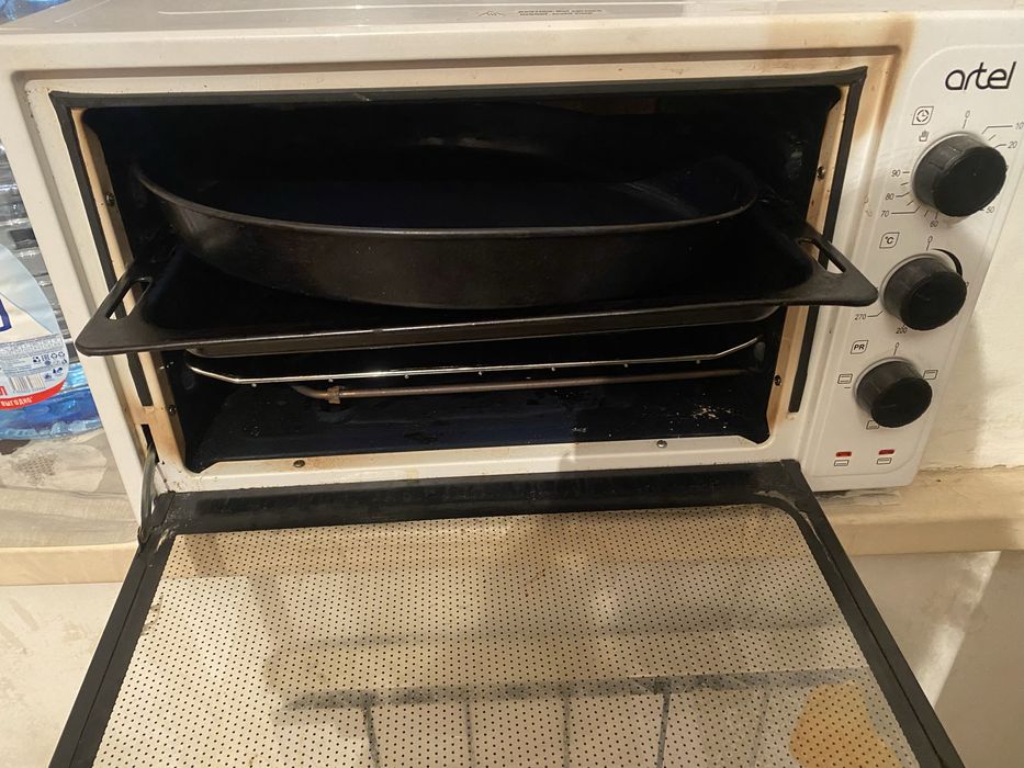 Продам духовку срочно