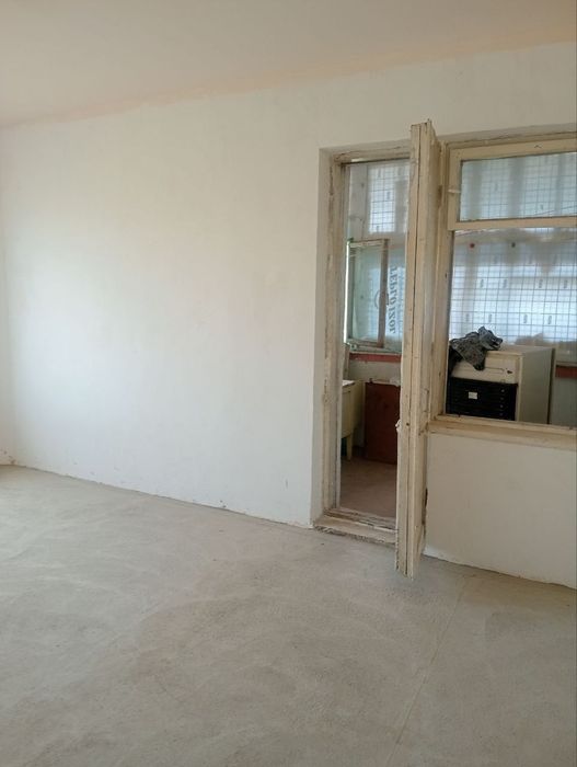 Продается 1 комнатная квартира на Кара Камыше 2/4