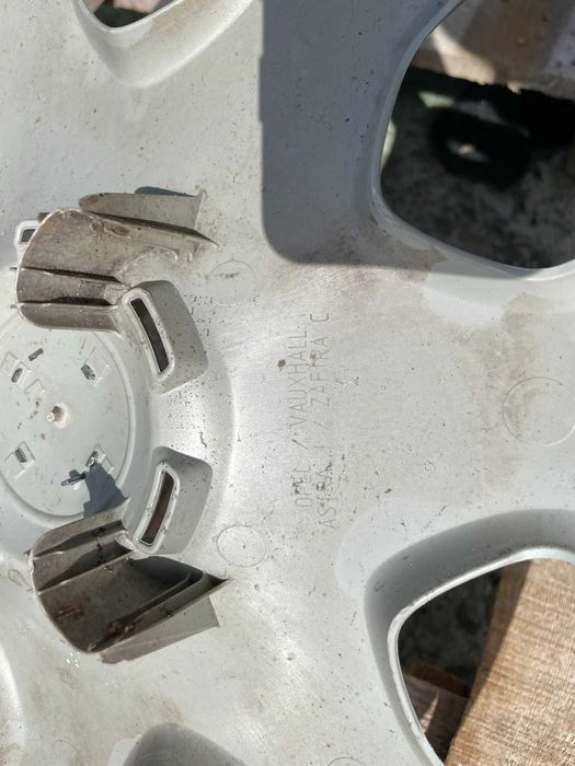 17 цола Тас Opel AStra J Zafira C 13267804 Оригинал