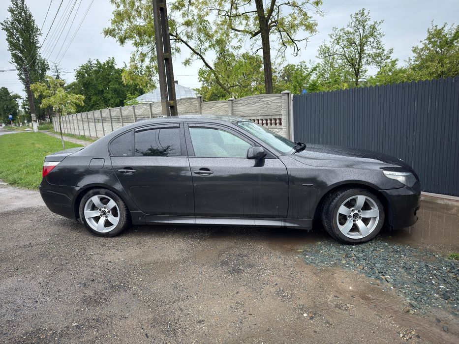BMW 5 Series 2004 — imagine 2