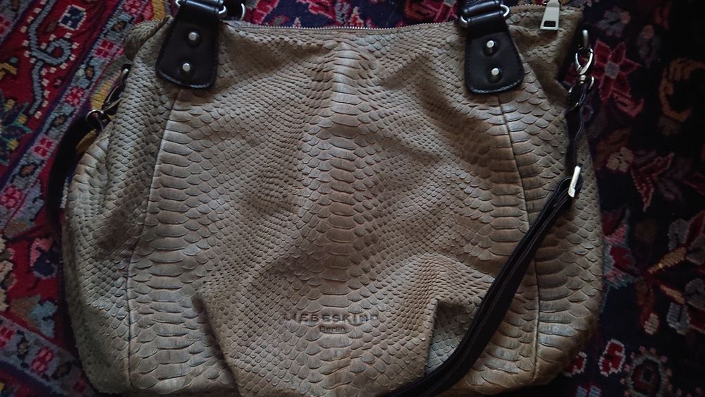 Geantă Lebeskind Berlin