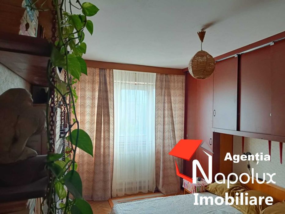 Apartament cu 4 camere de vânzare în Mănăștur – zona La Terenuri