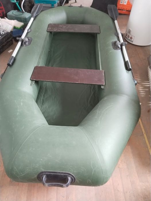 Продам надувную лодку