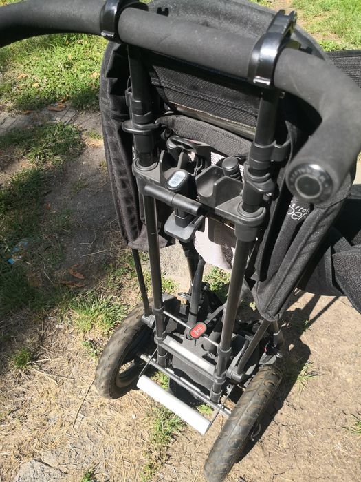 MICRA Lite fastfold ultra lite детска количка