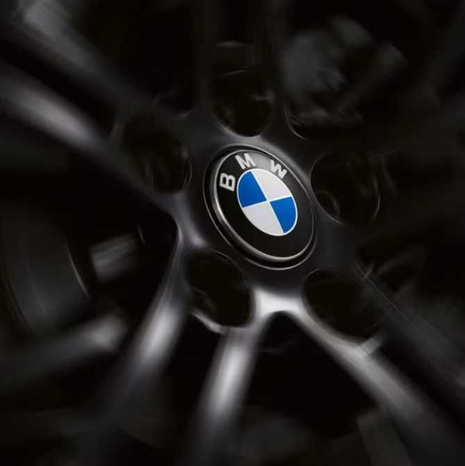 Capace jante BMW 68mm - Albastru/Alb, Negru, Alb-Negru, Aniversare