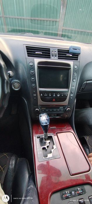 Продам lexus GS300