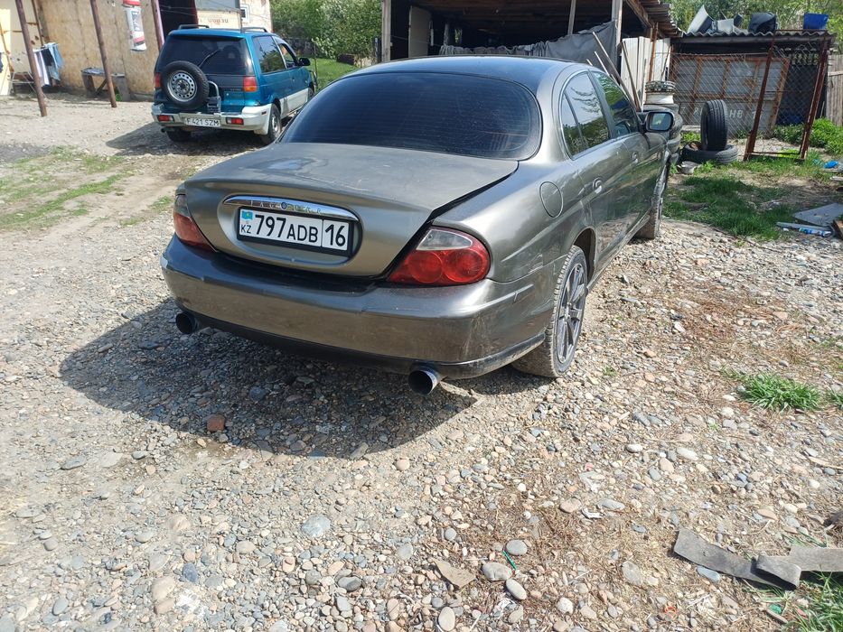 Jaguar s-type 2000