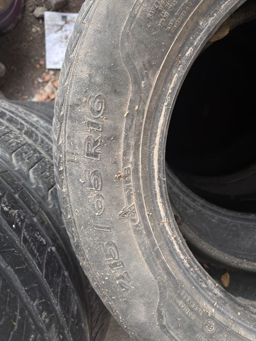 Резина 215/65/16