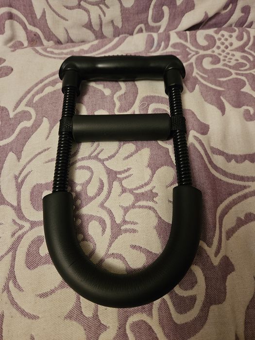 Экспандер кистевой целый