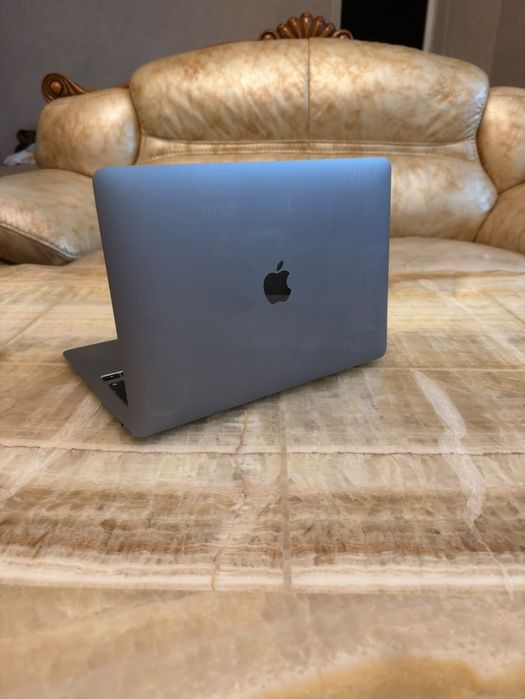 Macbook Air M1 16GB ОЗУ