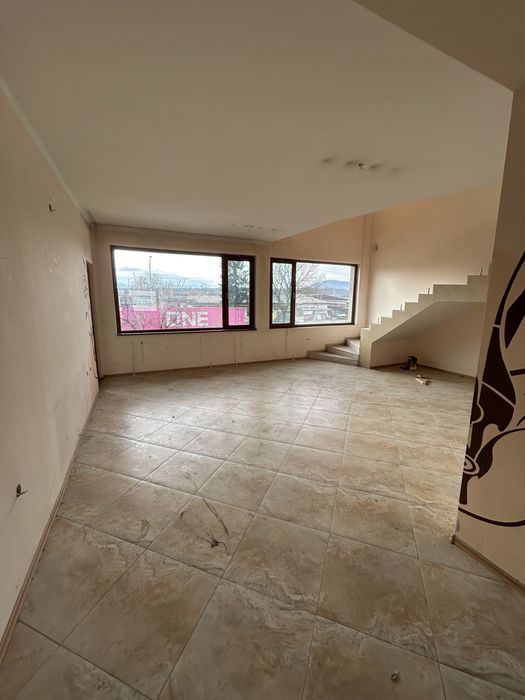 Продава се Многостаен апартамент в Севлиево - 291 кв.м за 631 €/кв.м - Снимка #8