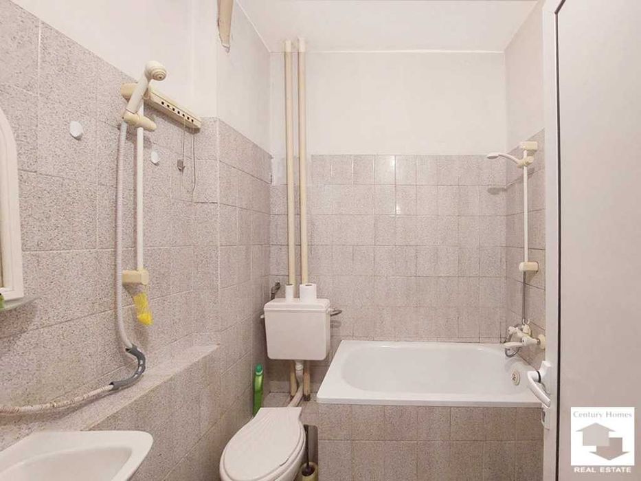 Продава се Двустаен апартамент в Велико Търново, Колю Фичето - 56 кв.м за 1554 €/кв.м - Снимка #3