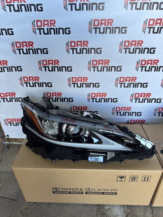 Передние фары Lexus Es