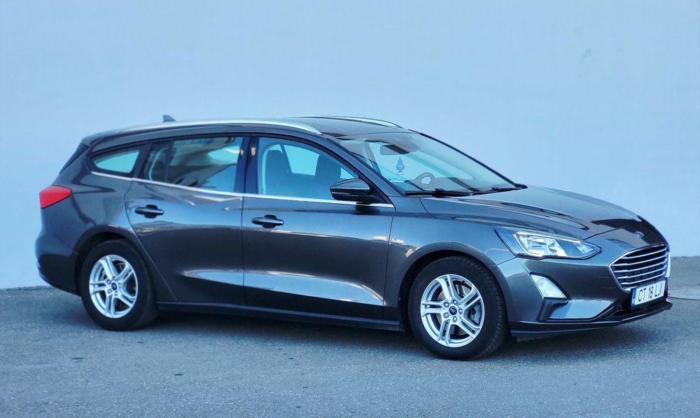 FORD Focus 2021 — imagine 5