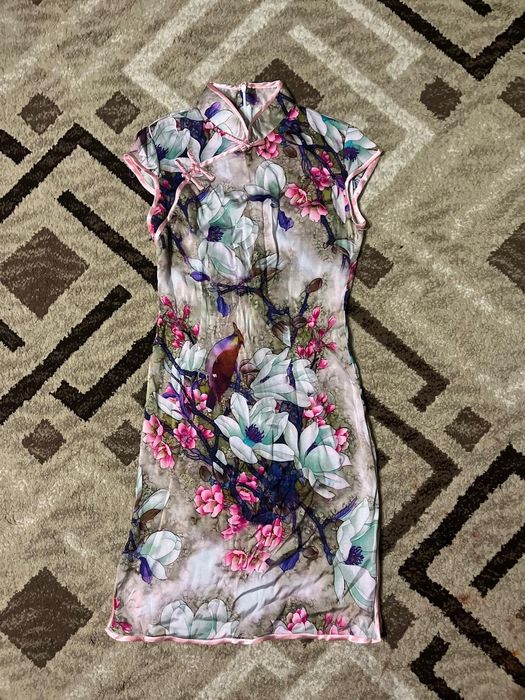 Платье в китайском стиле продам