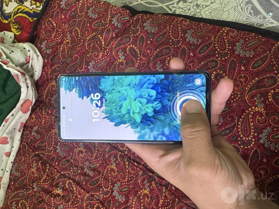 Samsung s20 fe yahshi