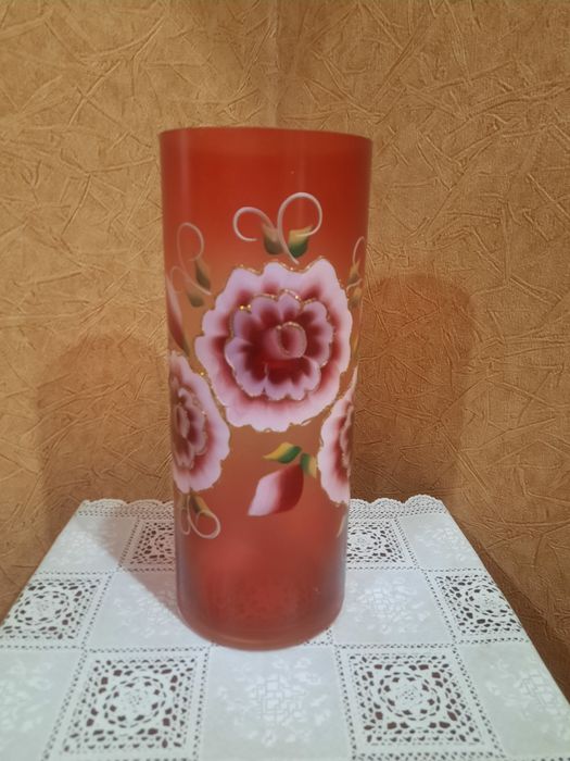 Редкость! Большая, очень красивая, яркая винтажная ваза. Ручная роспис