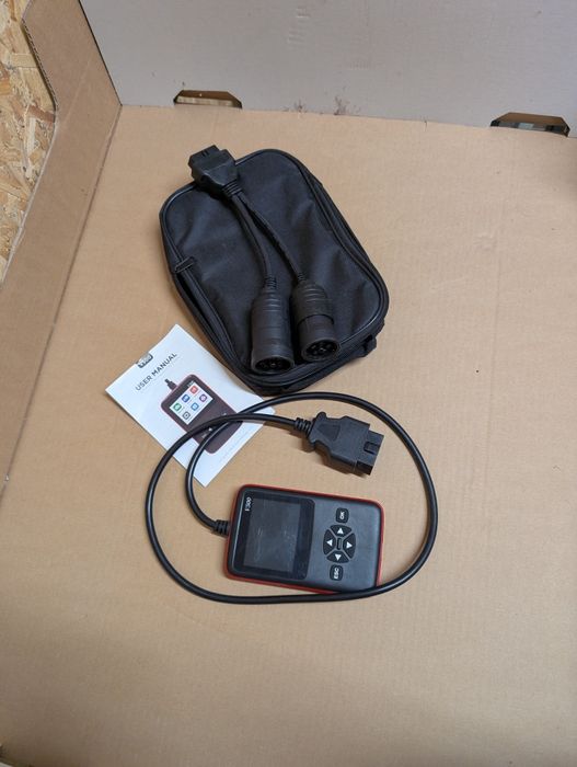 OBDII двуфункционален V500 за Автомобили и Камиони