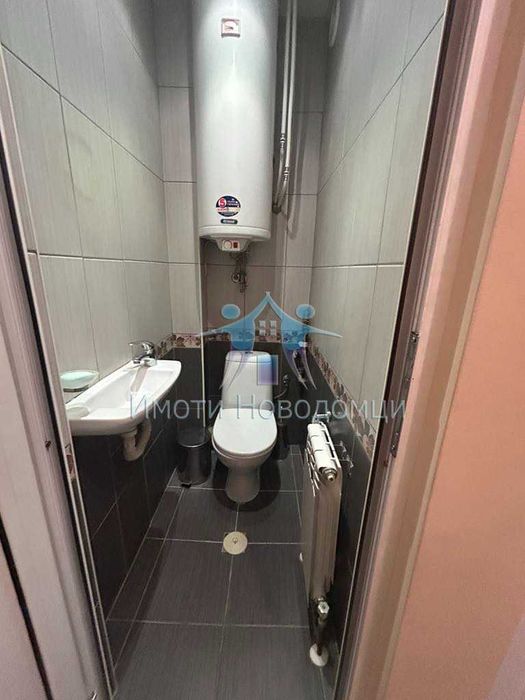 Продава се Четиристаен апартамент в Шумен, Пазара - 100 кв.м за 1530 €/кв.м - Снимка #7