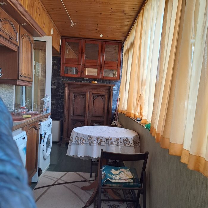 Дава се под наем Тристаен апартамент в Шумен, Военно училище - 93 кв.м за 280.5 € - Снимка #5