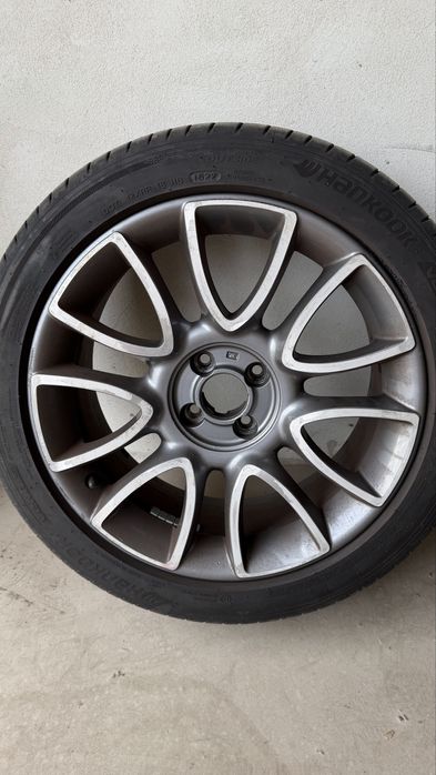 Оригинални джанти от Lancia Delta 3 с гуми Hankook