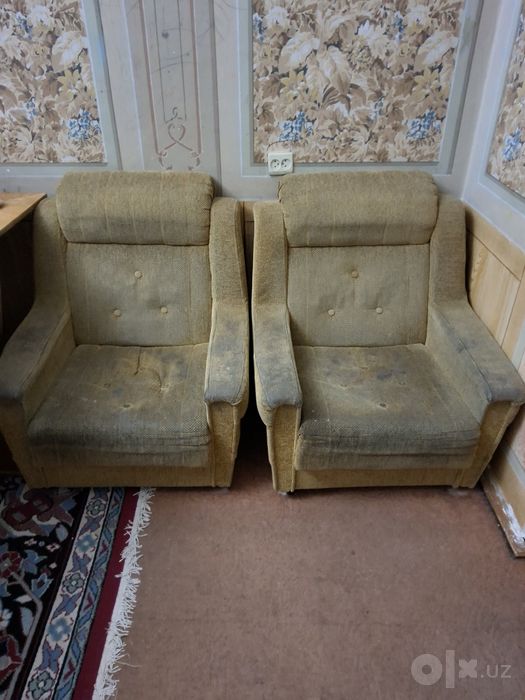 Divan kreslo sotiladii