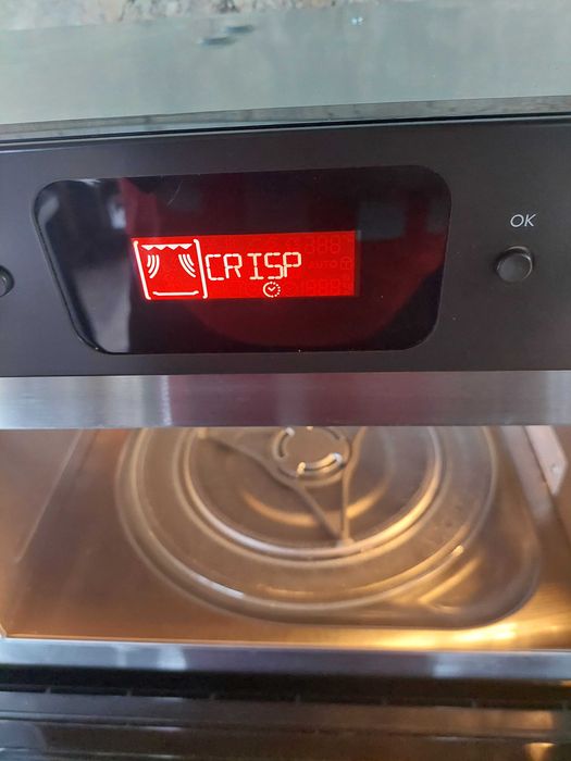 Комбинирана микровълнова фурна за вграждане