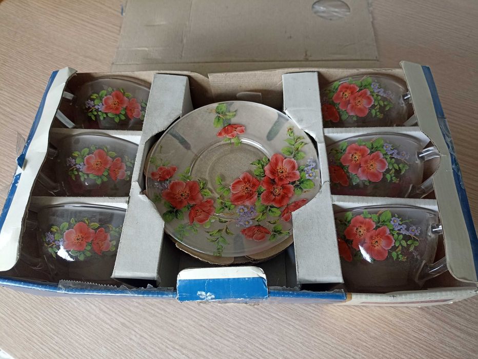 Чайный сервиз (Новый)