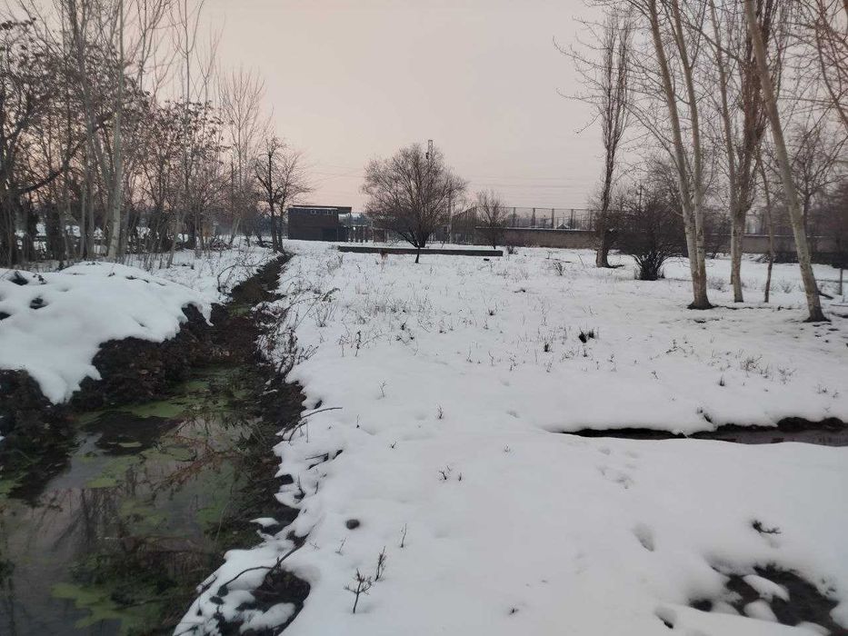 Участка (бўш ер 10 сотих) сотилади