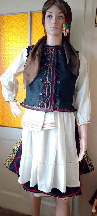 Автентична Капанска Носия