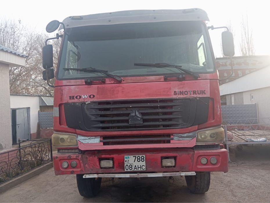HOWO HW76 Самосвал