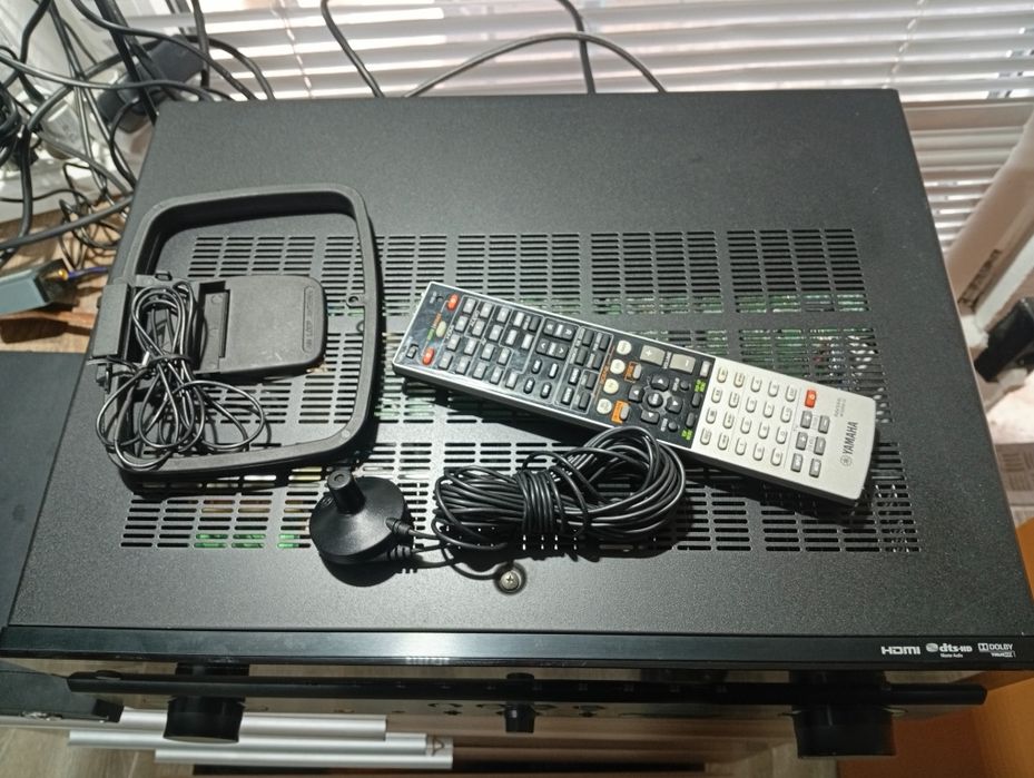 7.2 канален ресивър YAMAHA RX-V 767