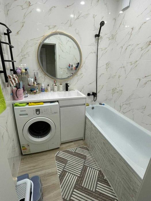 Продается 1 комнатная Жас Оркен.