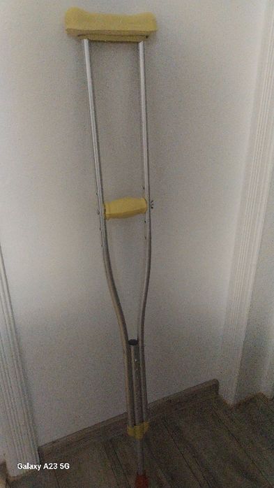 Cârje ortopedica 2 bucati