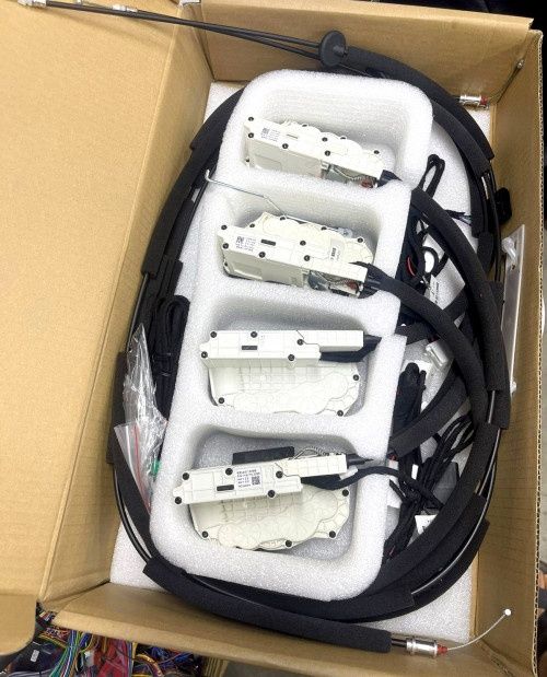 Доводчики Lixiang L6