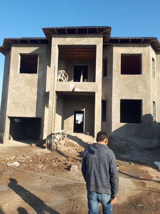 Бригада из Узбекистана