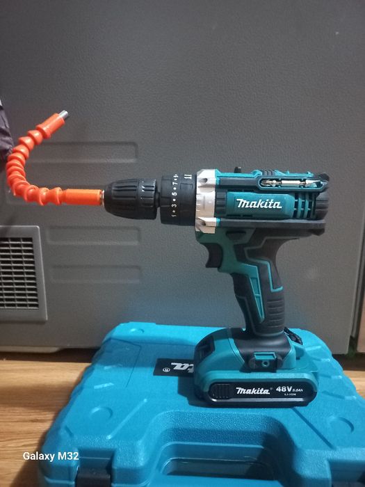 Акумуляторный дрел-шруповерт 48В.