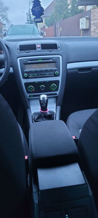 Skoda Octavia Break 1.4  Benzină