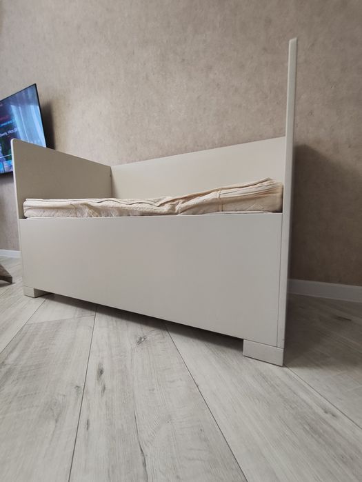 Продам детскую кровать