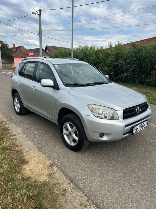 Toyota rav 4 2.2 D4-D