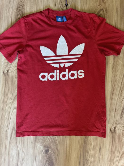 Tricou Adidas.
