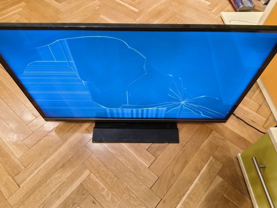 Телевизор Toshiba 32LV3E63DG за части