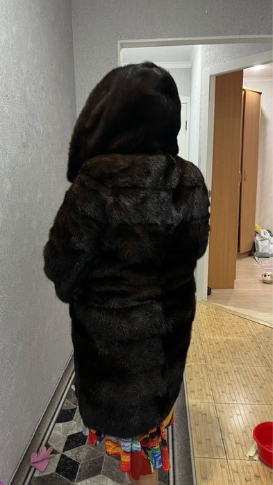 продам норковую шубу